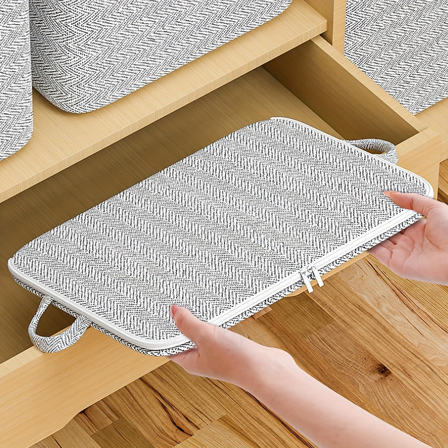 Large Storage Box with Lid, Multi-Functional Home Storage for Clothes, Blankets, Bedding, Perfect for Moving, Closet, Bedroom, Dormitory, Multifunctional Storage Bin