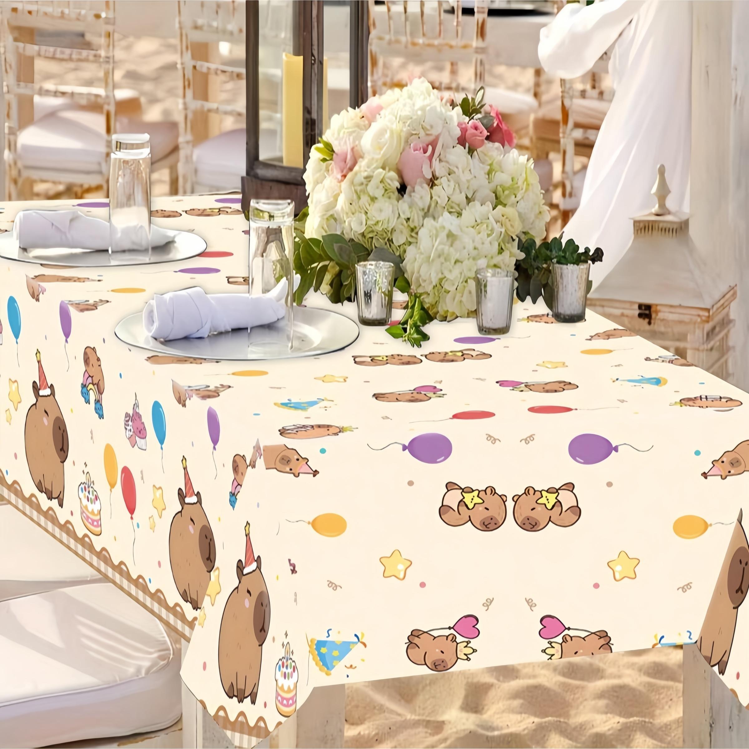 Kapybara Theme Rectangular Disposable Tablecloth, Outdoor Picnic Table Cover, Oil proof, Decorative Polyethylene, Suitable for Birthday Parties, Weddings, Camping and Catering, Baby showers, Christmas, Halloween