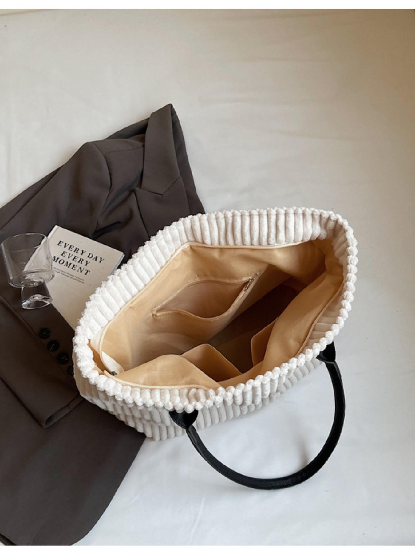 Women's Plush Velvet Crossbody Bag, Perfect for Short Trips and Shopping, Ideal Handbag for Girls, Great Gift Idea