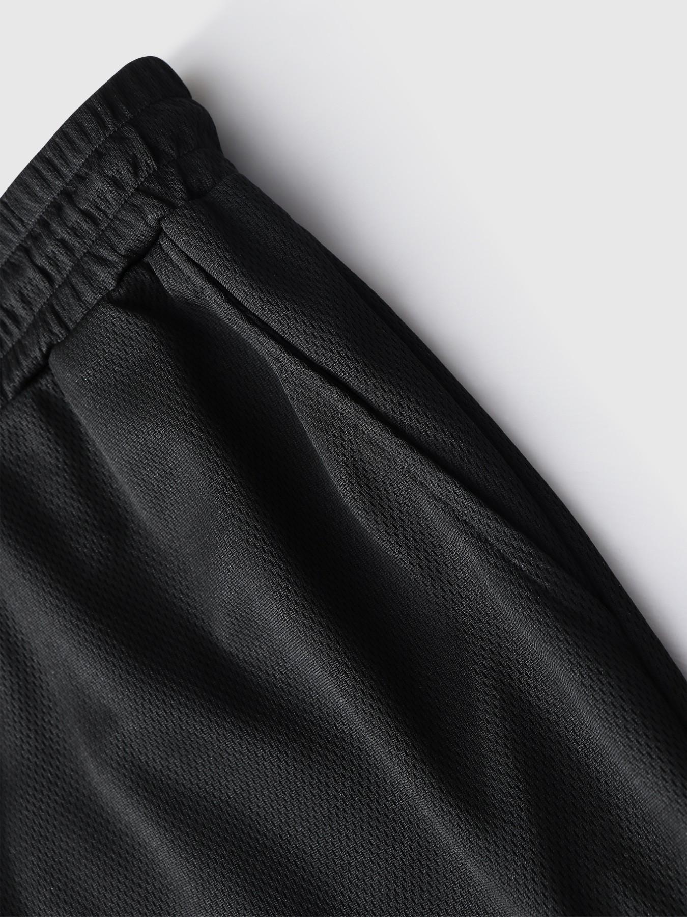 Berserk 2-Piece Short Set: Black Short Sleeve Hoodie & Double-Layer Shorts with Iconic Red Sacrifice Logo & Japanese Kanji | Anime Streetwear for Men & Women | Casual Techwear Loungewear