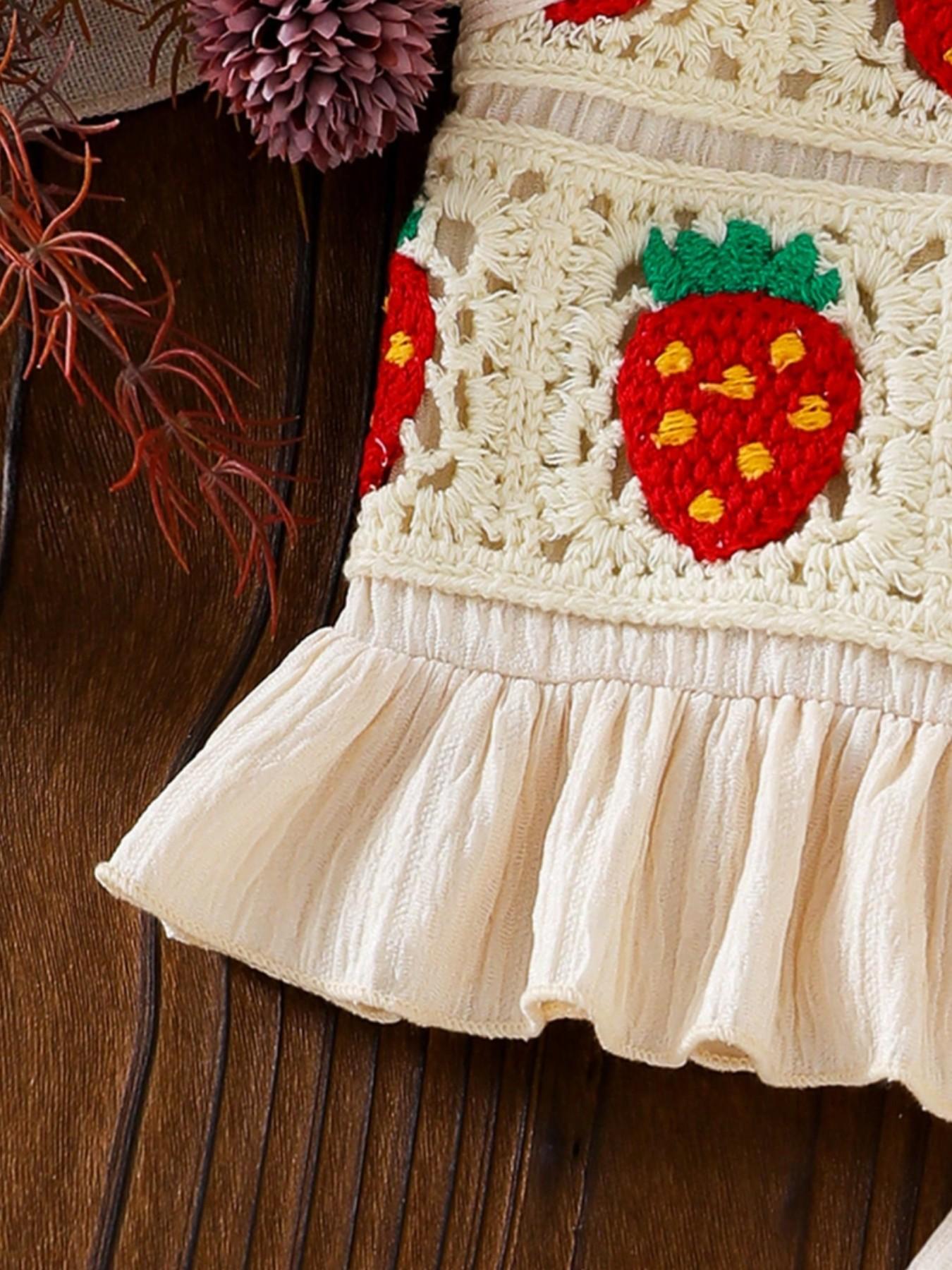 Girls' Strawberry Pattern Ruffle Halter Top with Matching Long Pants, Summer Fashion Set, Ideal for Daily Outings and Beach Wear