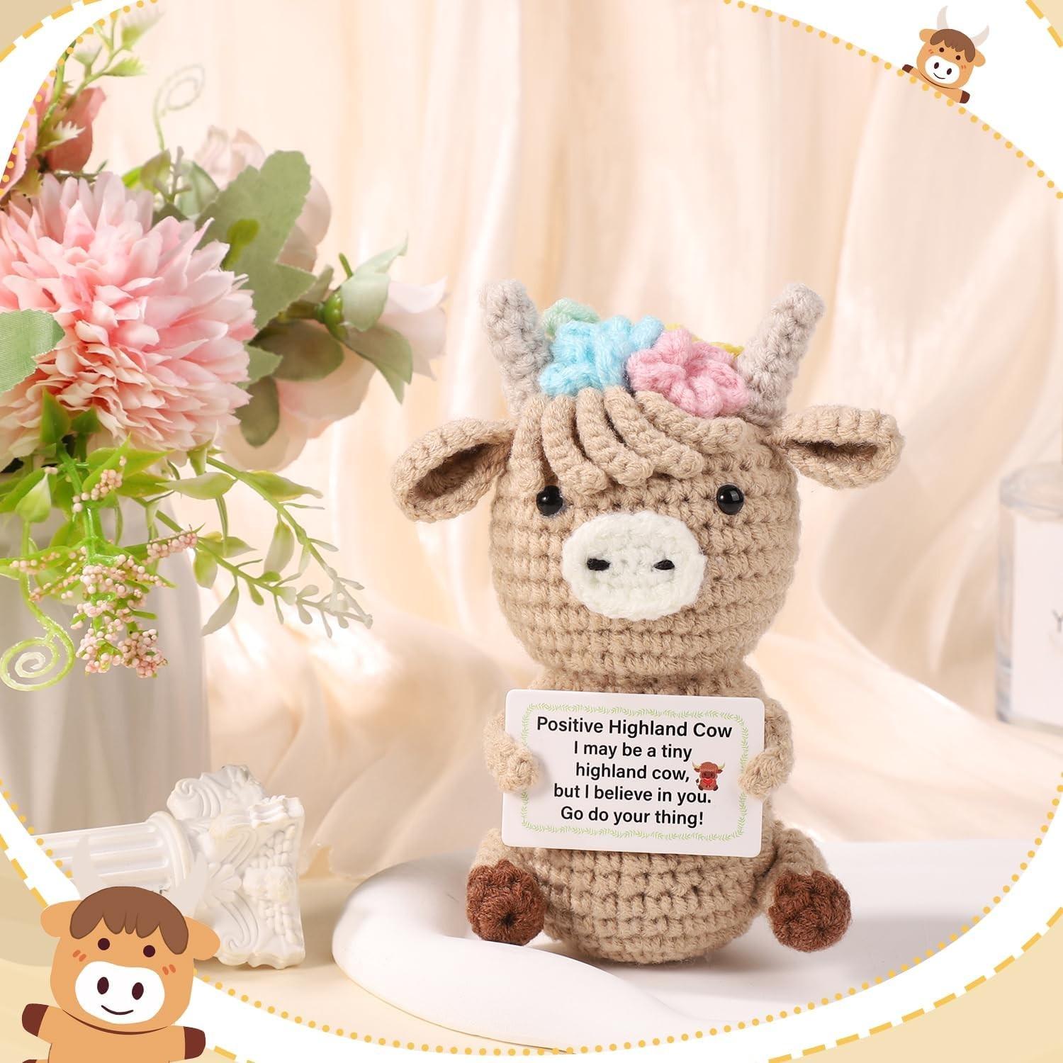 Cute Highland Cow Crochet Plush Doll, Inspirational Gift for Girls & Women, Perfect for Desk Decoration, Adorable Stuffed Animal Toy
