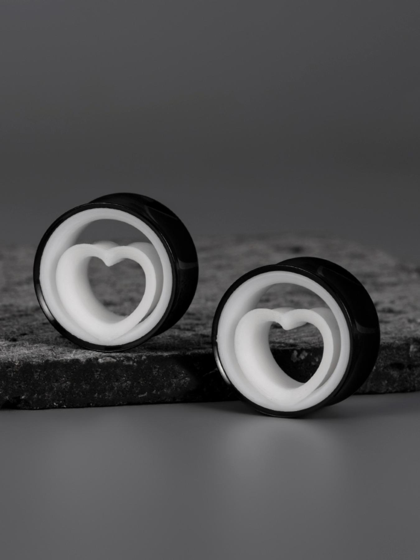 2pcs Y2K Heart Ear Gauges, Boho Style, Stainless Steel, Colorblock, Daily Wear, All Seasons, Best Gift for Pierced Babe