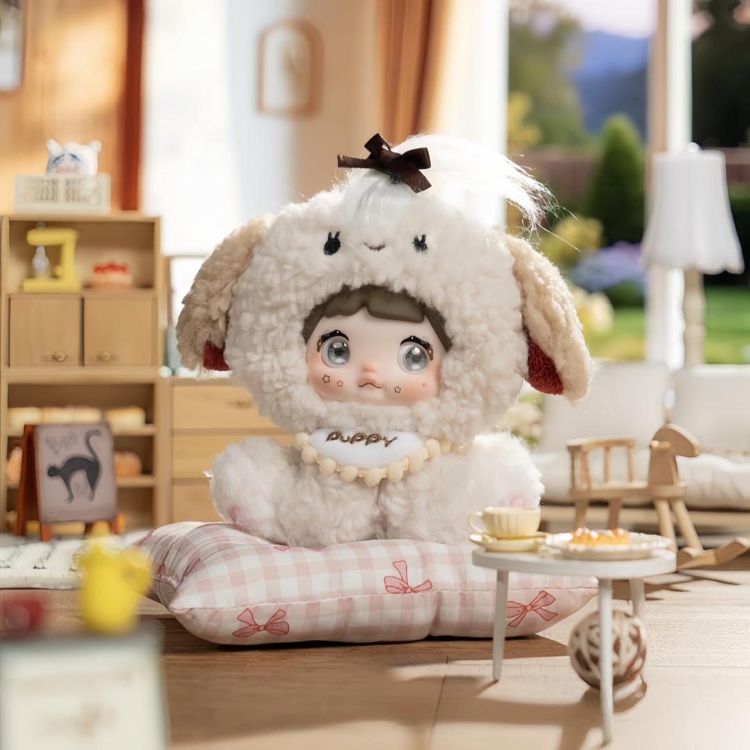 Nommi - Sitting Zoo Series New Plush Blind Box (1 Blind Box) Cute plush keychain with three sets of rotating eye patches for expression changes. Plush keychain blind box, trendy collectible figurine, gift. Suitable for car, desktop display,or bag charm