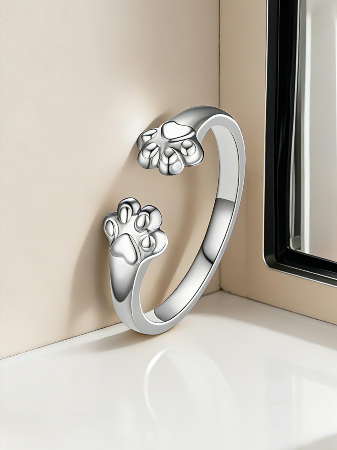 Fashionable and Cute Cat Paw Stainless Steel Non Fading Open Ring for Women, Simple and Casual Daily Commuting Versatile Ring