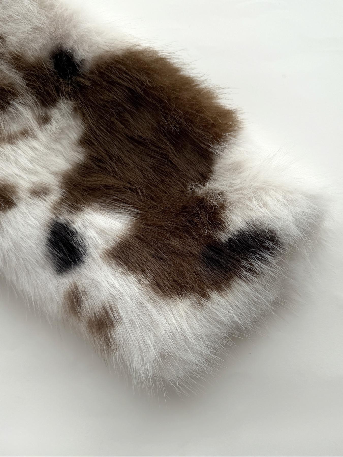 Women's Y2K Faux Fur Coat, Long Loose Winter Jacket, Long Sleeves, Spotted Animal Print Plush Outerwear, Street Style Luxury Warm Overcoat