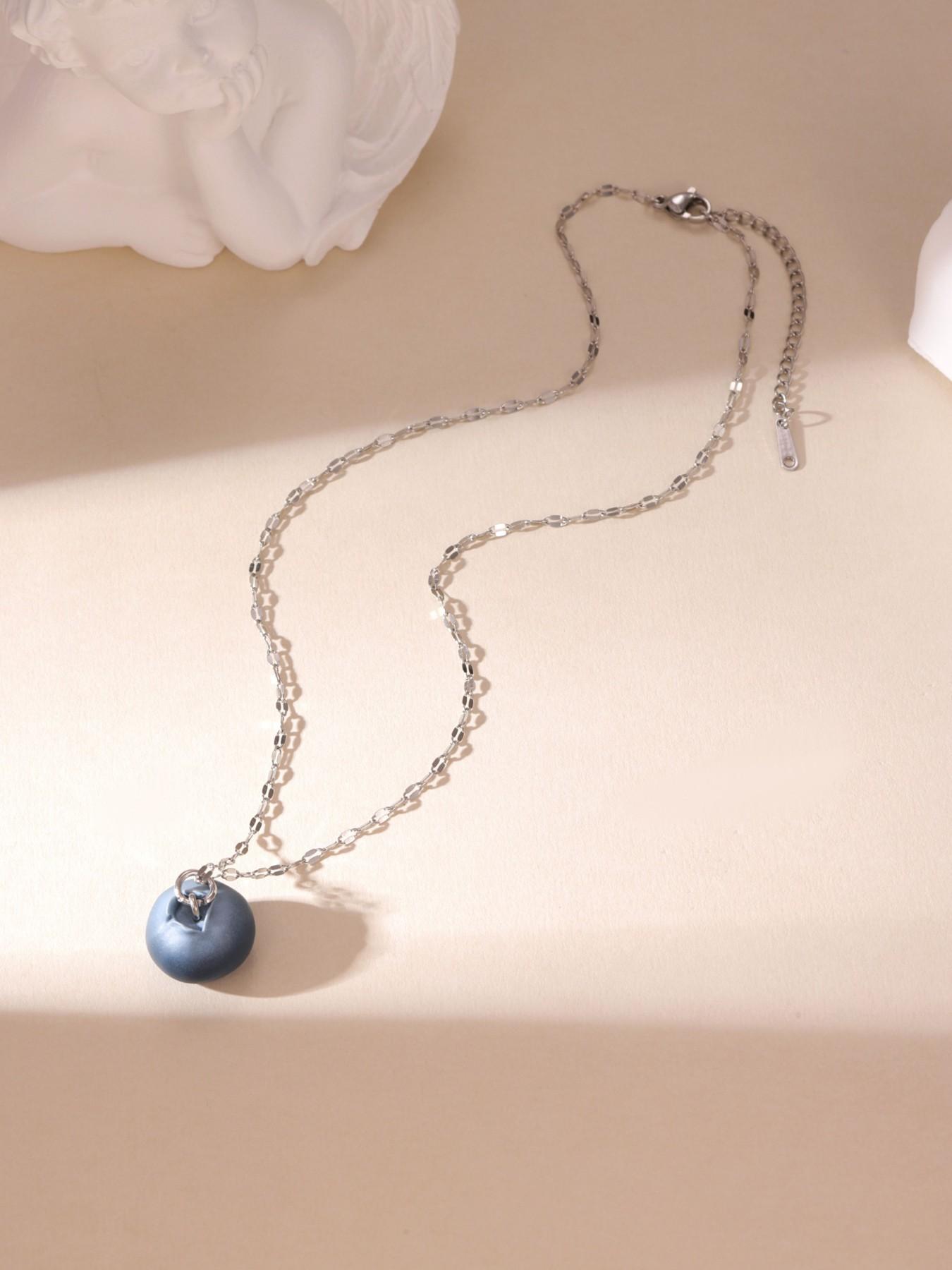 Edgy Girly 3D Fruit Shape Silver Necklace Lightweight Music Festival For Women