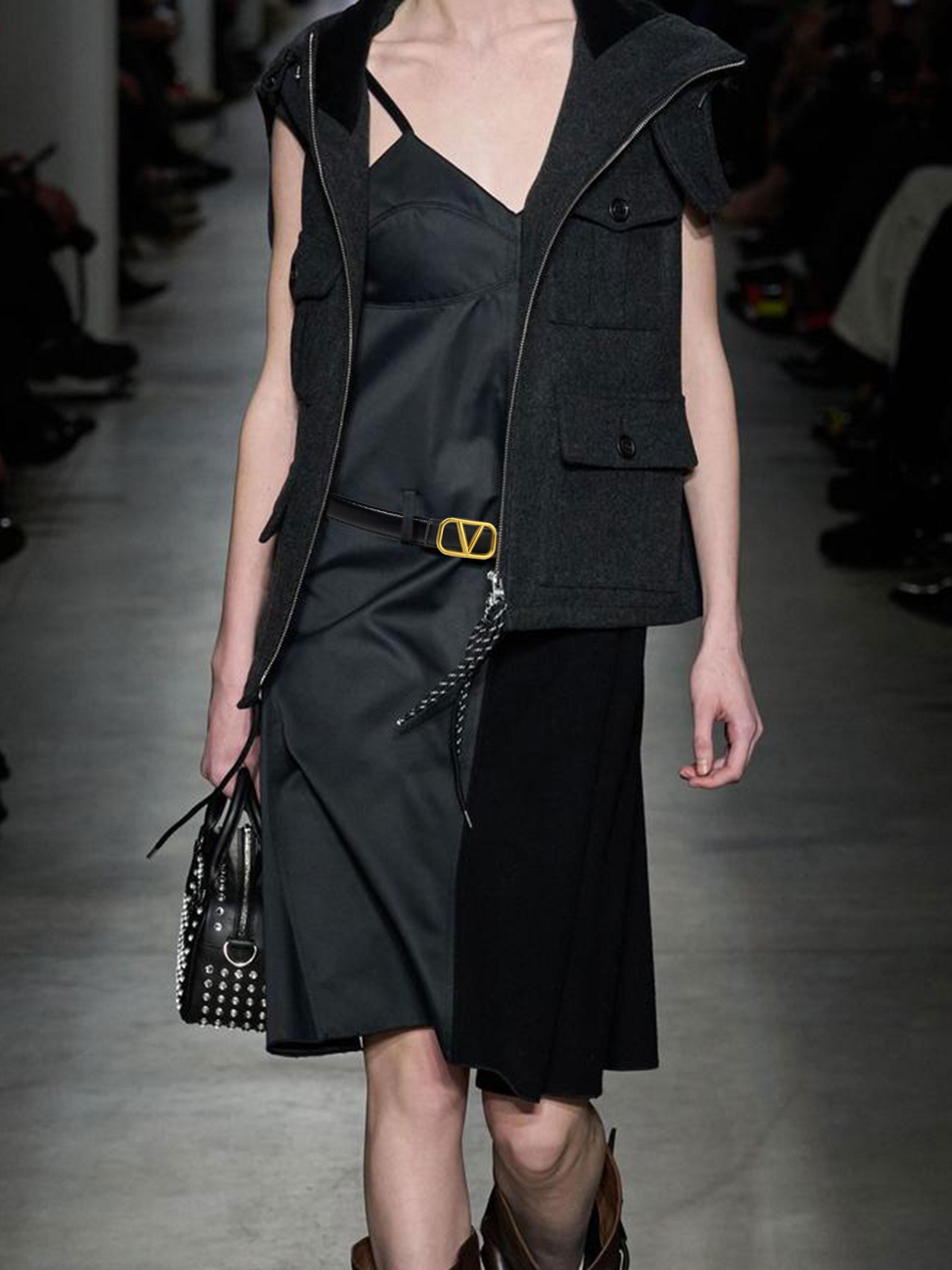 Women's Letter Buckle Leather Belt, Elegant Design for Skirt & Jeans, Perfect Accessory for All Seasons, Durable Fashion Statement