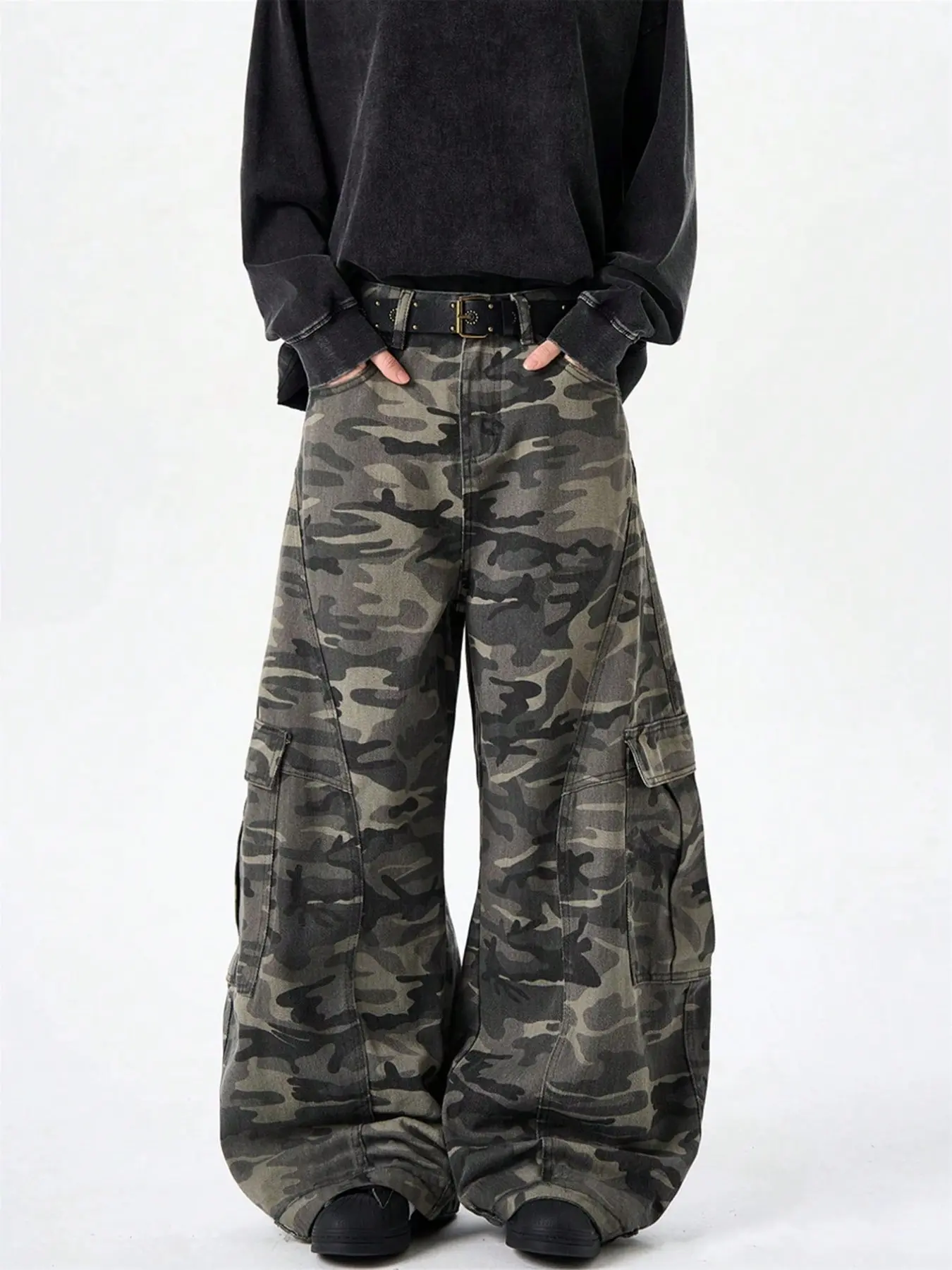 American Vintage Camouflage Wide-Leg Work Pants, Trendy Loose Fit Design, Curved Knife Jeans for Men, All Seasons Street Style