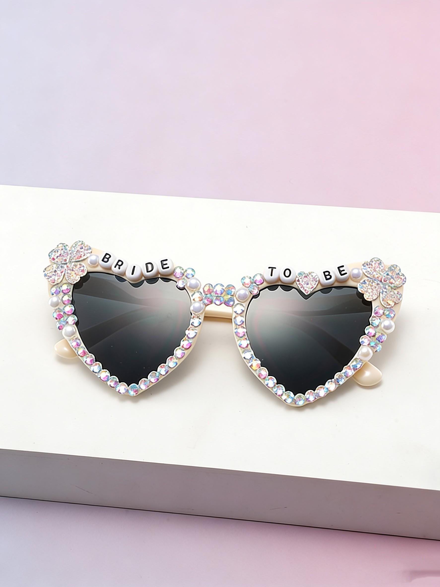 Bride-To-Be Full-Diamond Heart Sunglasses, Pearl Clover Decoration, Pre-Wedding Singles Party Photo Sun Glasses, Elegant Bridal Accessory