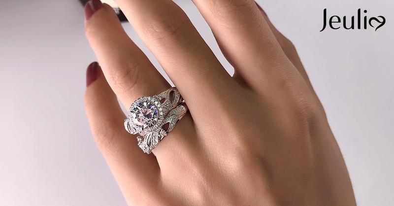 Jeulia 4 Carat Openwork Ring Sets for Women 925 Sterling Silver Wedding Sets Rose Golden Round Cut Halo Engagement Ring White band CZ Solitaire Anniversary Promise Rings wedding set Sterling Silver