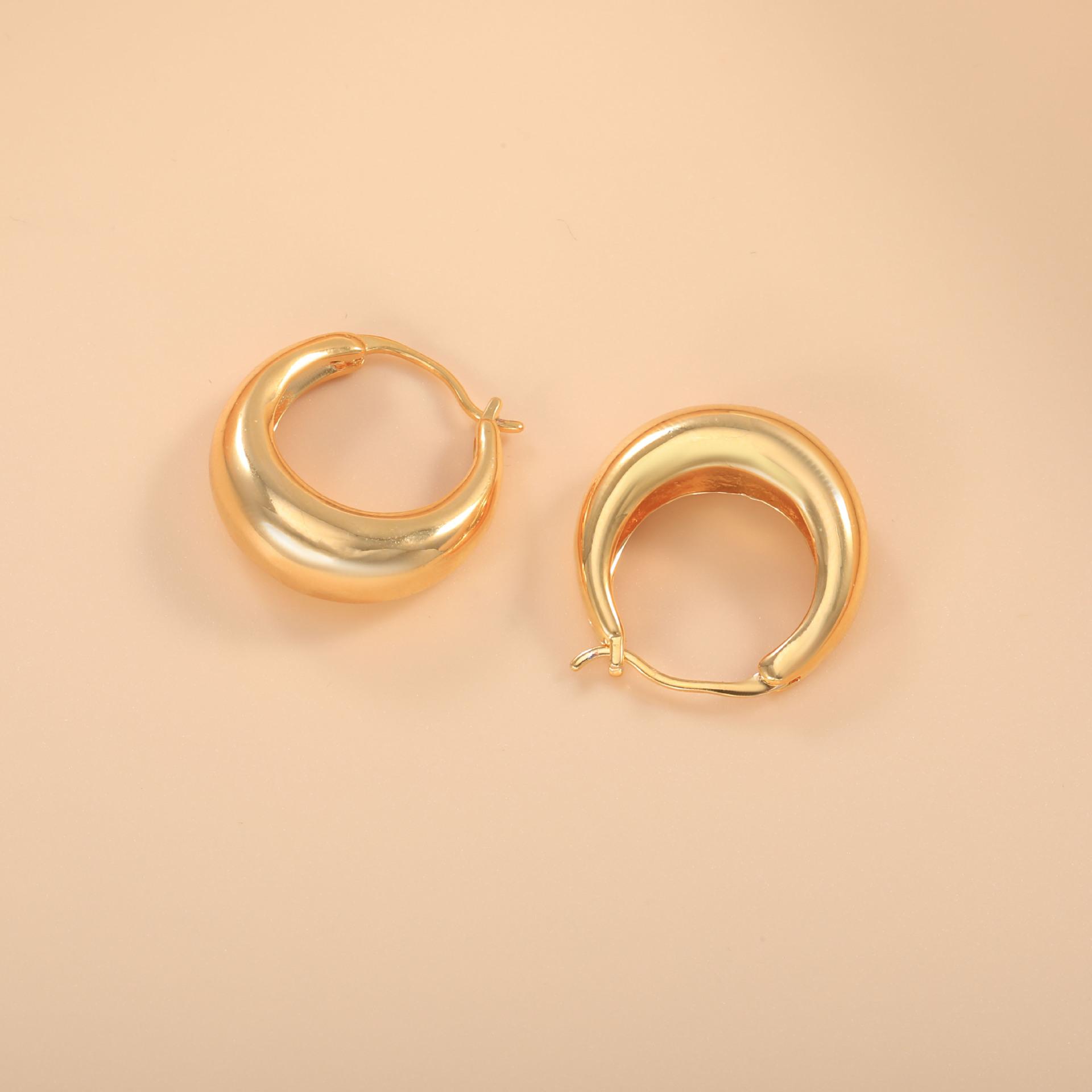 French Inspired Geometric Oval Plain Hoop Earrings Simple Elegant Ear Clips Basic Versatile Daily Wear & Holiday Gift for Women