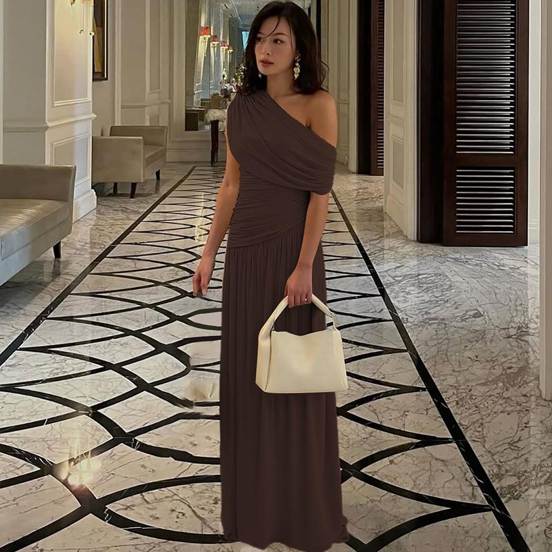 Women's Elegant Solid Irregular Neck Ruched Dress, Sexy One-Shoulder Backless Plain Slim Fit Maxi Dress, Formal Gown for Birthday Party & Date Evening, Summer Ladies Casual Long Dresses for Holiday & Daily Wear Womenswear
