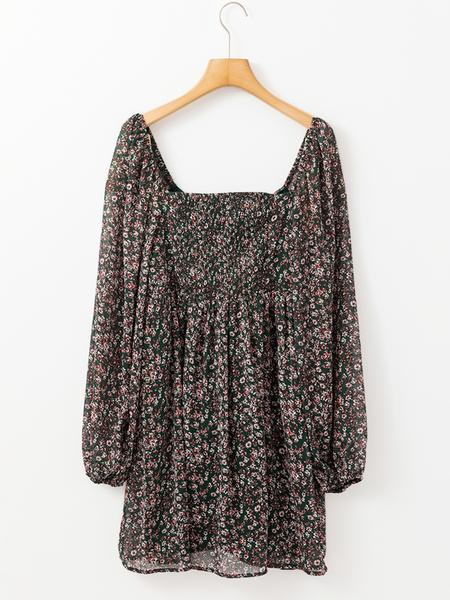 Women's Ditsy Floral Print Sweetheart Neck Shirred Back Dress, Boho Fashion Casual Puff Sleeve Dress for Daily Holiday Vacation Wear, Ladies Dress for All Seasons