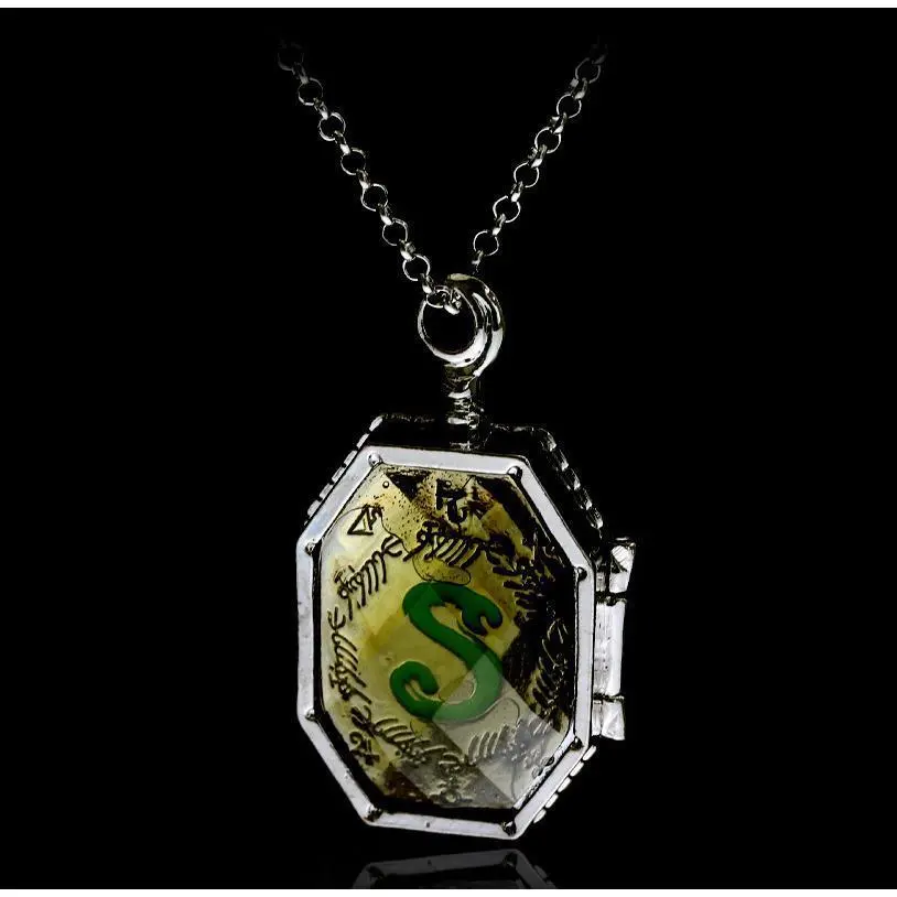 Transformable Harry Potter Horcrux Replica Necklace, Openable Pendant Collectibles, Fan Souvenir Accessory, Ideal Gift for Friends, Replica Necklaces, Transformable Necklaces