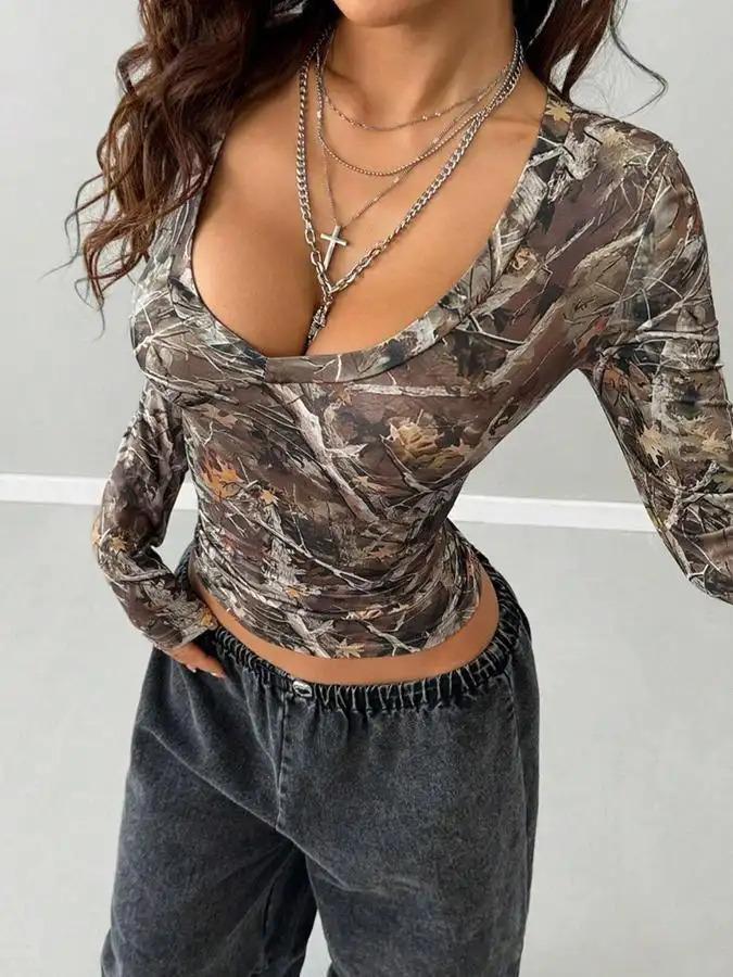 Women's Camouflage Print V Neck Tee, Casual Slim-fitting Long Sleeve T-shirt for Summer, Women's Top for Daily Wear, Lady