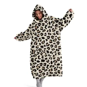 hoodie blanket，Wearable Blanket、Hooded Blanket Wearable Digital Print Flannel Blanket, Soft Warm Leopard Pattern, Fashion Printed, Home Leisure, Office Bed Camping Travel Gift、Christmas Gift,Valentine's Day gift