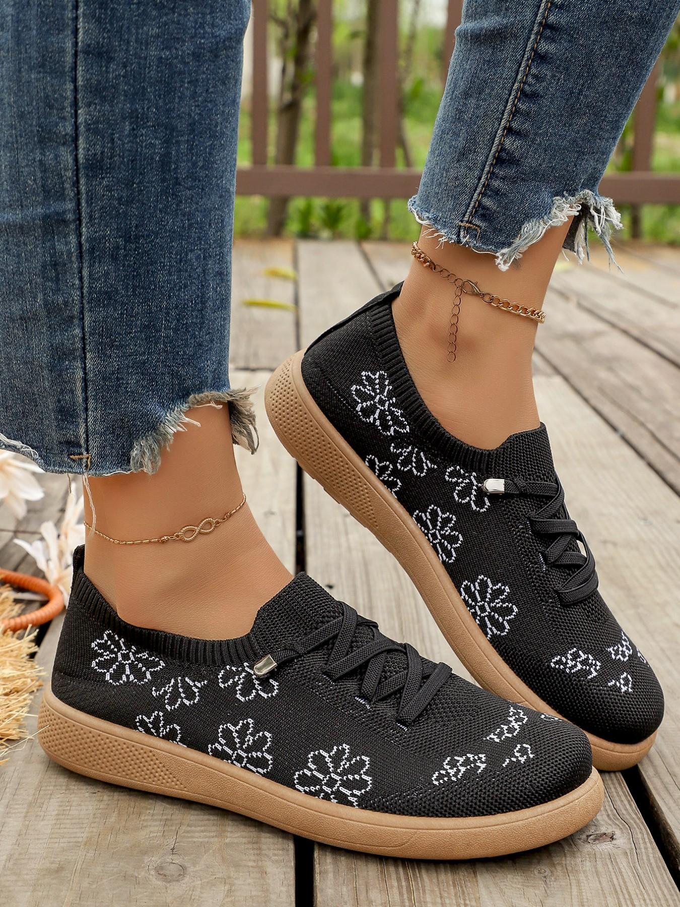 Women's Mesh Embroidered Casual Shoes, Soft Sole Anti-Slip Mom Shoes, Commuter Versatile Lazy Person Shoes, Comfortable Daily Wear