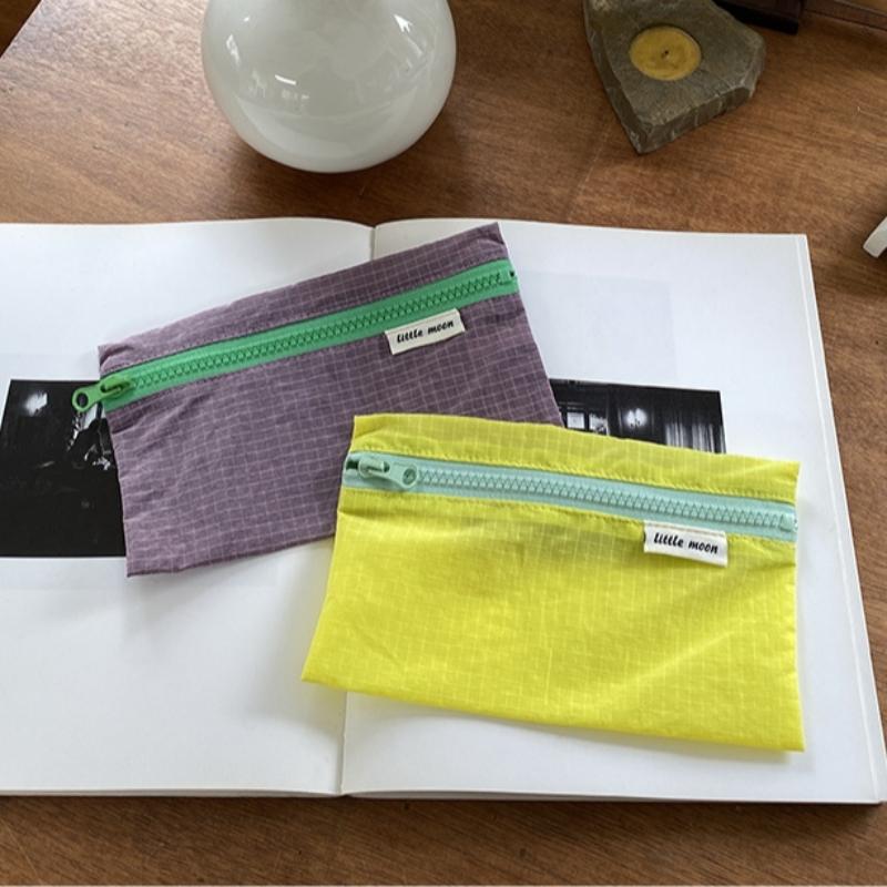 Nylon Zipper Pouch Organizer, 1 Count Portable Lightweight Storage Bag for Organizing Pens, Jewelry, Coins, and Small Accessories, Simple Stylish Easy-to-carry Design for Daily Use