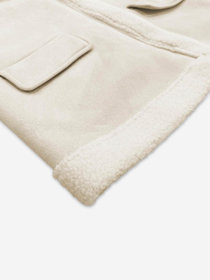 Women's casual loose fur coats, short lamb wool jackets, bomber jackets, flight jackets, with zipper closures, large lapels and side pocket designs, fashionable cold-resistant coats, street-style long-sleeved tops Outerwear