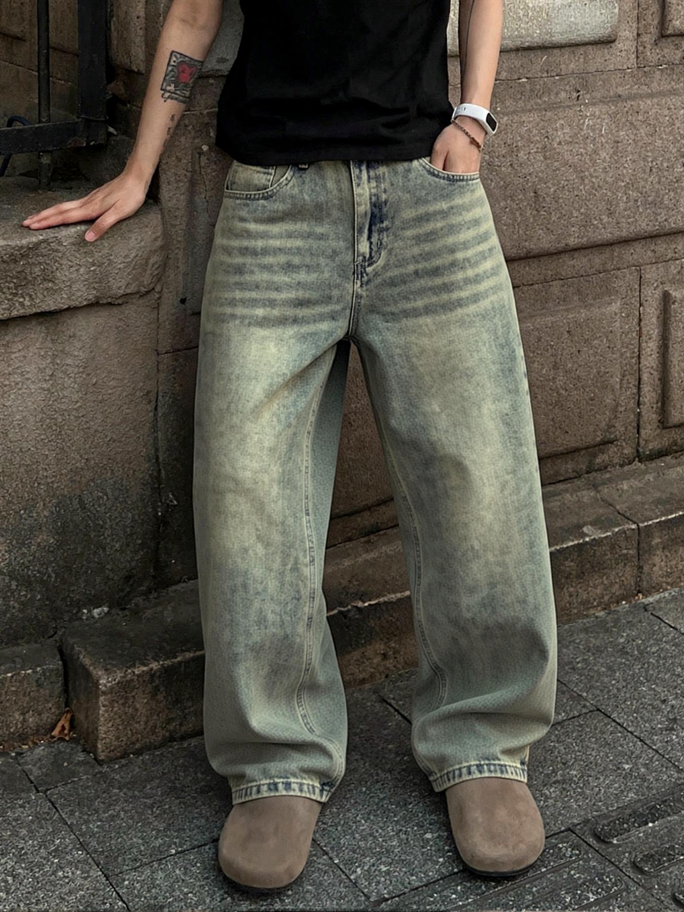 Men's Y2K Hip-Hop Style Light Wash Vintage Jeans | Loose Straight-Cut Street-Style Jeans for Retro Urban High Street Casual Daily Wear