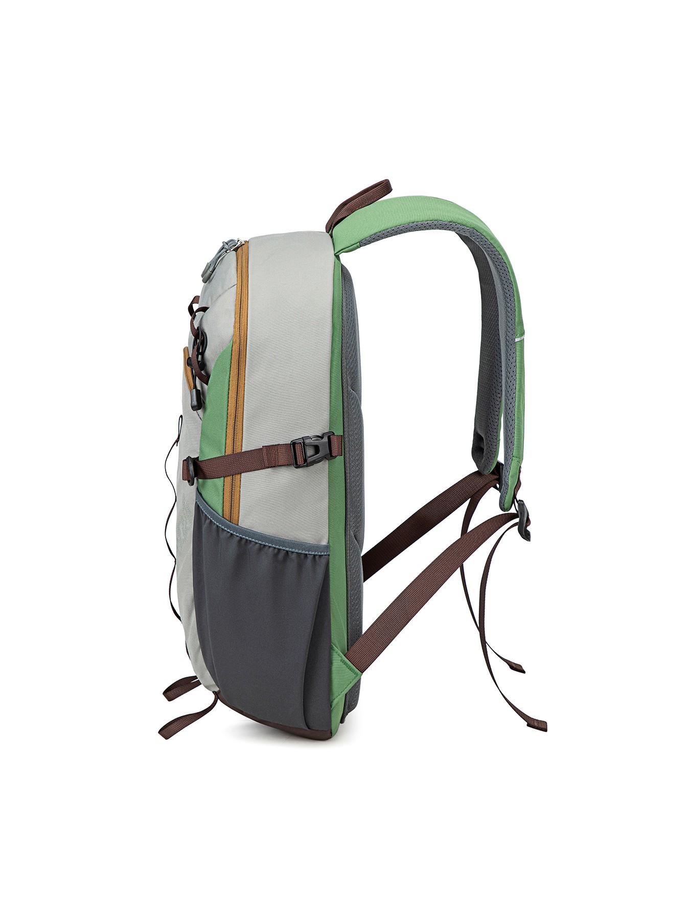 Adult Outdoor Commute Ultra-Light Large Capacity Lightweight Backpack, Unisex Couple Shoulder Bag, Portable and Convenient