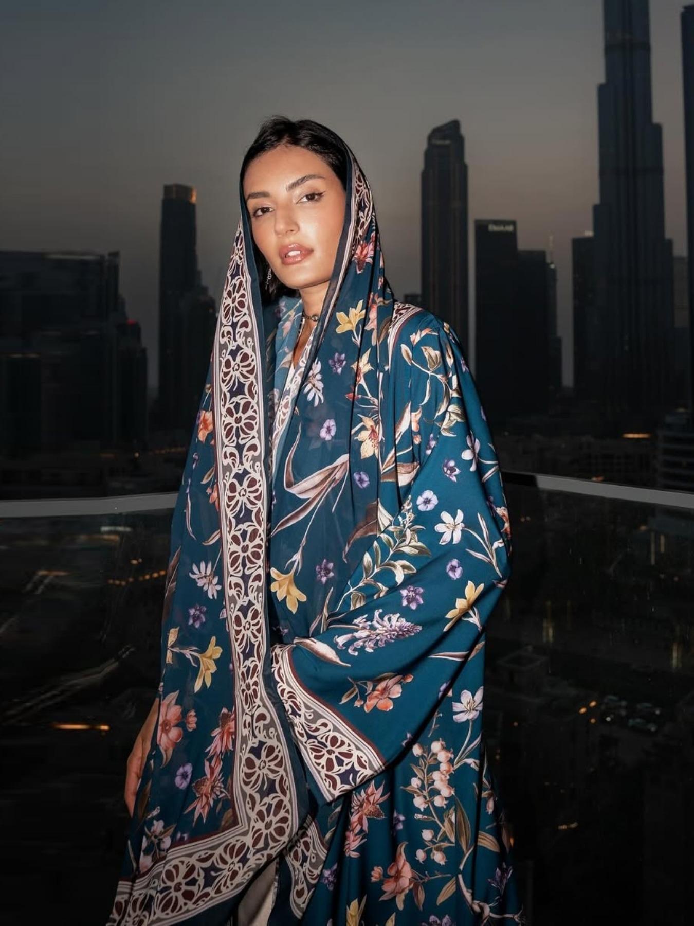 Muslim Women's Abaya Set with Hijab, Modest Muslim Outfits, Elegant Simple Floral Print Long Robe Jacket, Casual Party Beachwear, Elegant Islamic Clothing, All Seasons Wear
