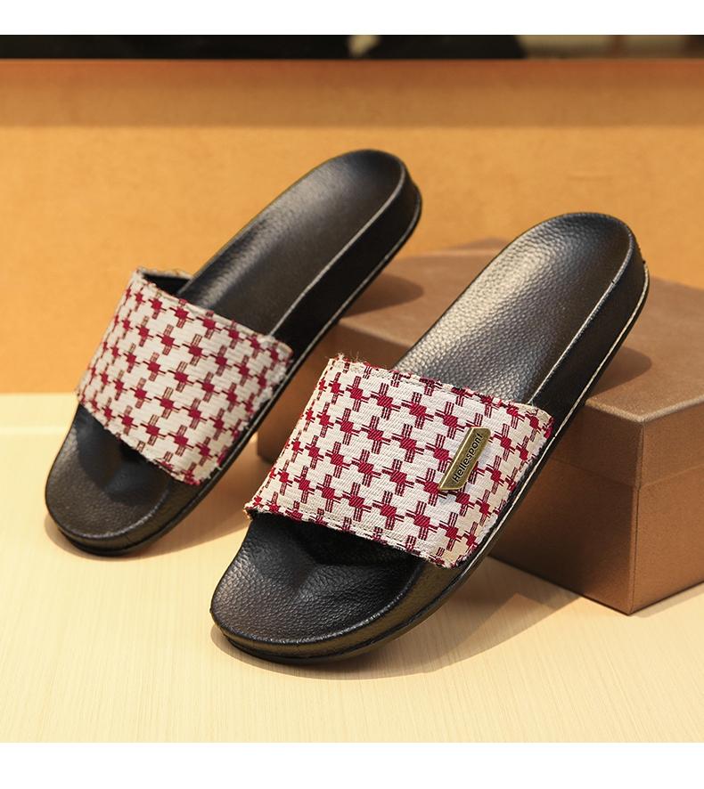 2026 Summer New Classic One-Strap Slippers for Couples, High-End Home and Outdoor Slippers, European and American Men's Style