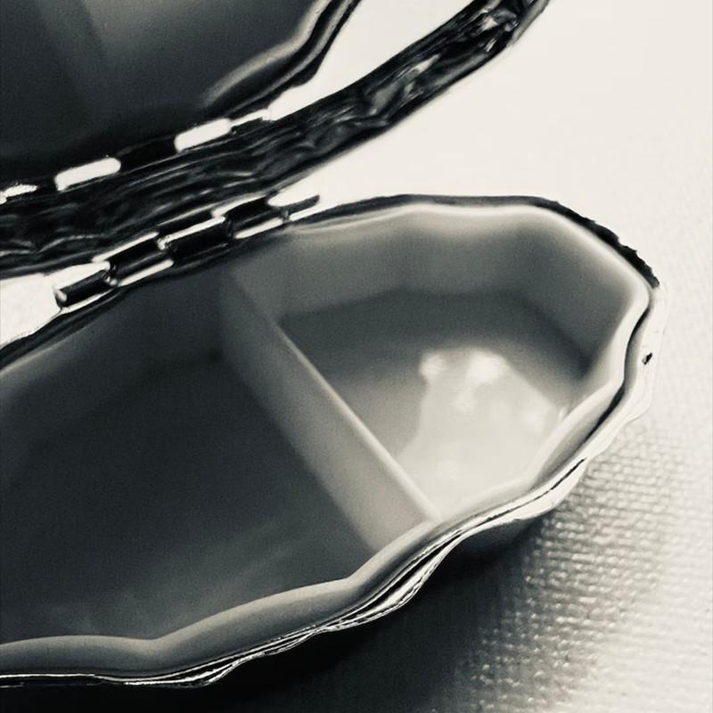 Gothic Skeleton Pill Organizer, Stylish Storage Solution for Pills & Medications, Perfect Gift for Gothic Lovers