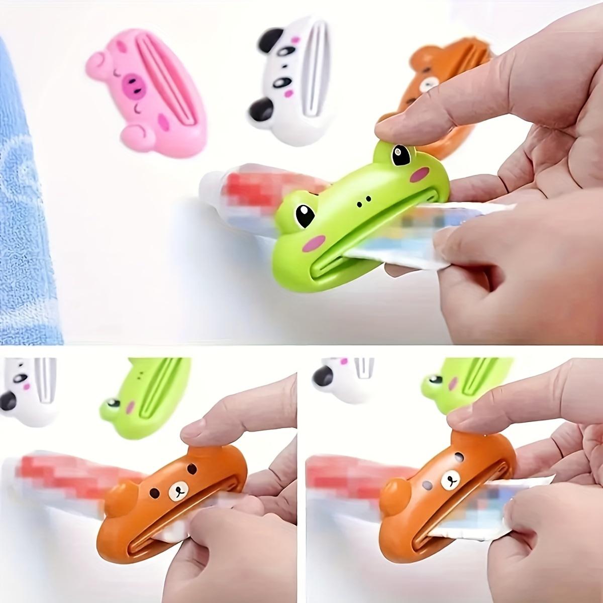Cartoon Animal Toothpaste Squeezer Set, Fun Plastic Bathroom Accessories, Independent and Easy to Use, Modern Style Toothbrush Holder