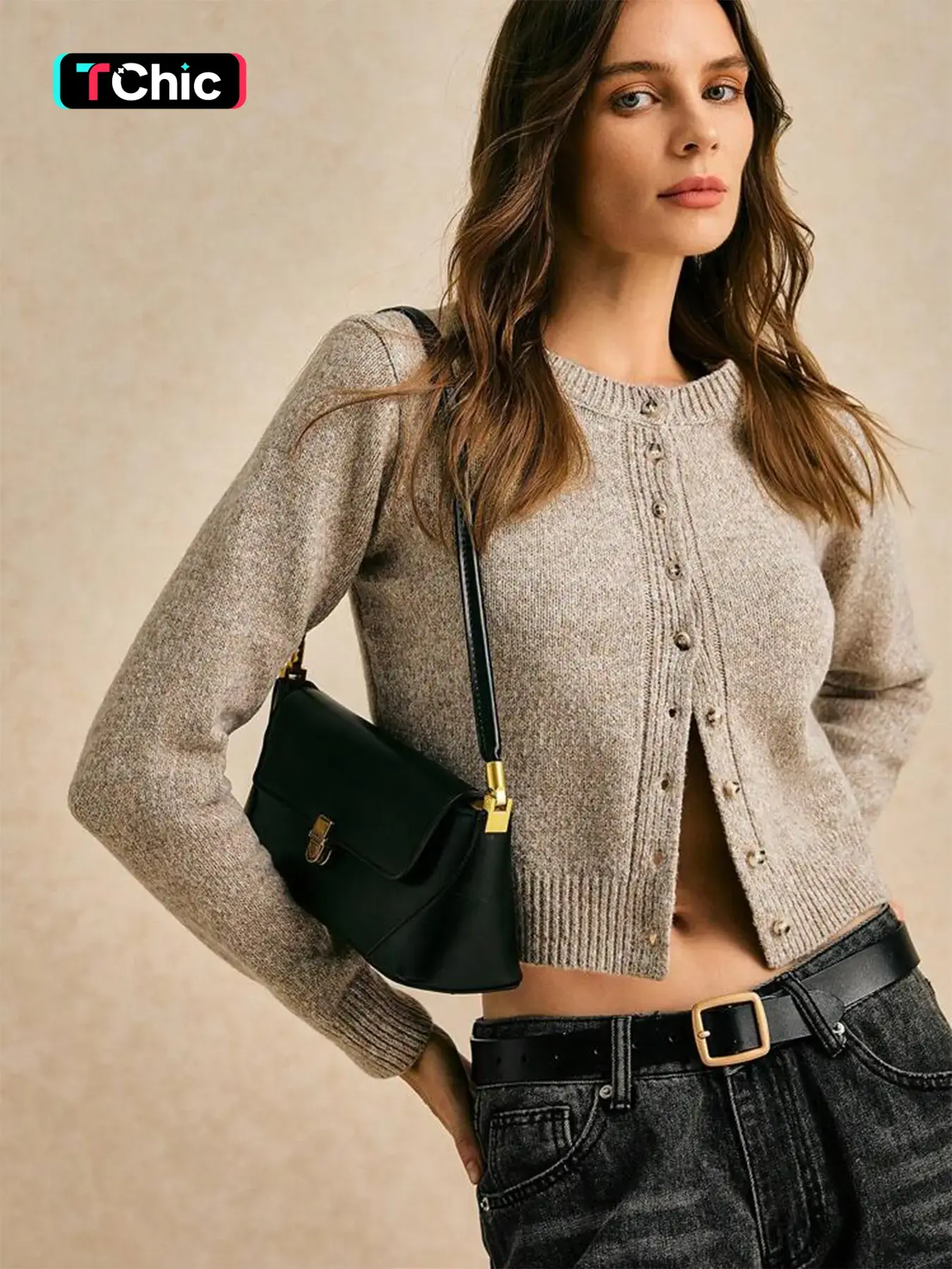 Women's Plain Minimalist Fitted Crop Sweater Basic Knit Cardigan, Casual Long Sleeve Solid Ribbed Knit Button Front Cardigan for Daily Wear, Ladies Knitwear Fabric for All Seasons, Tops, Womenswear