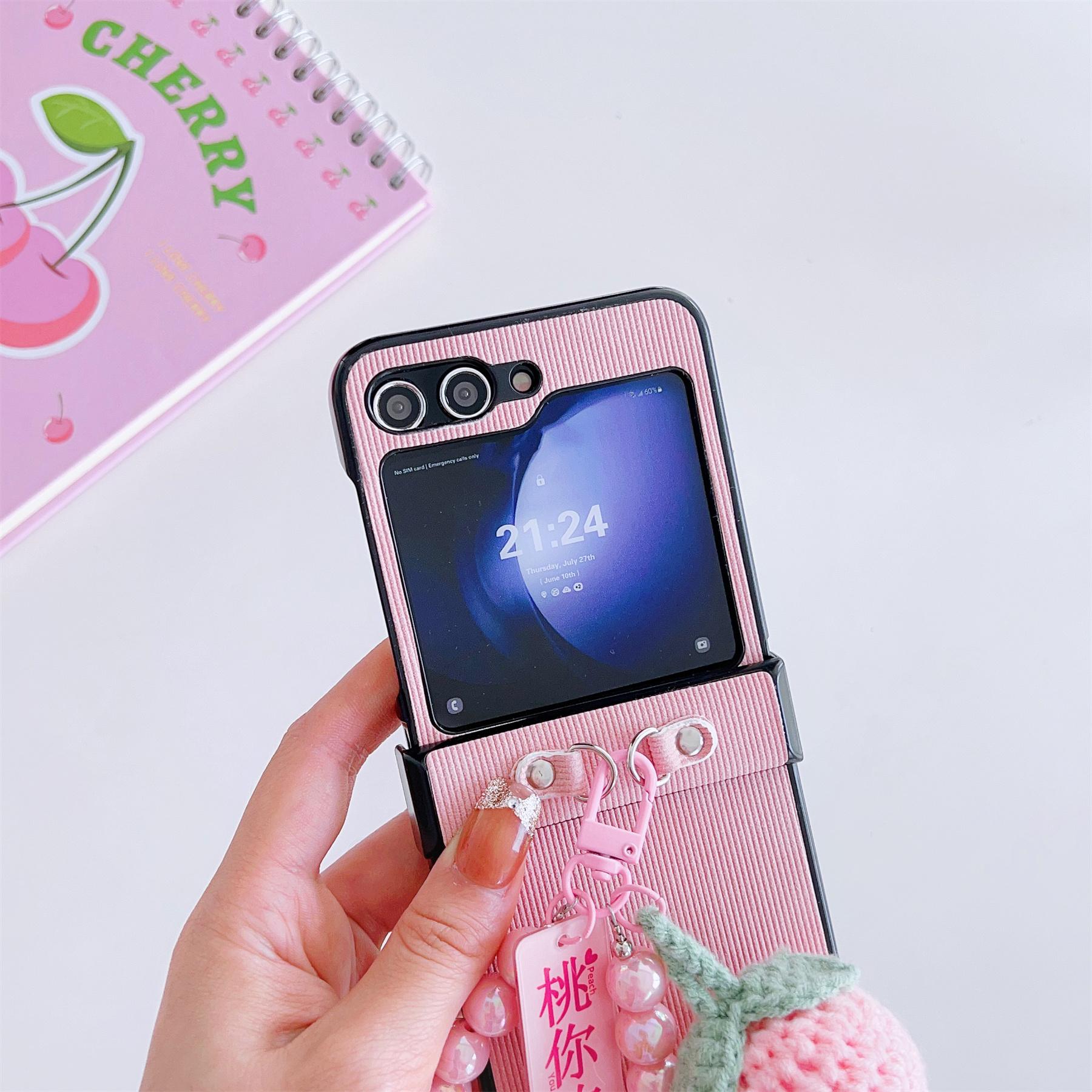 Korean Cute Peach Cherry Beads Ring Pendant Stripes Case for Samsung Galaxy Z Flip 7 Z Flip6 Zflip5 Zflip5 Back Cover