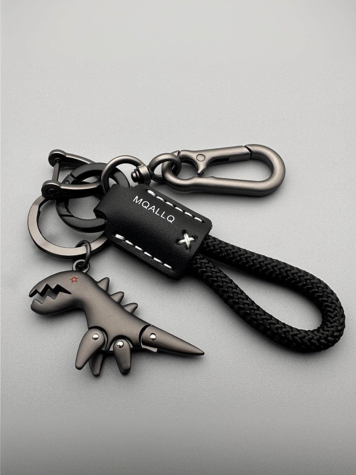 Luminous Dragon Trainer Toothless Keychain, Cute Movable Light-Up Pendant, Unique Gift for Birthday, All-Season Cartoon Style Accessory