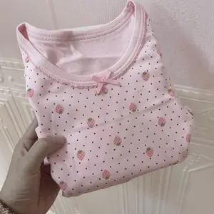 Japanese Sweet Kawaii Strawberry Print T-shirt Women Y2k Aesthetic Lace Patchwork Casual Tshirts Spring Cute Bow Grunge Tops New