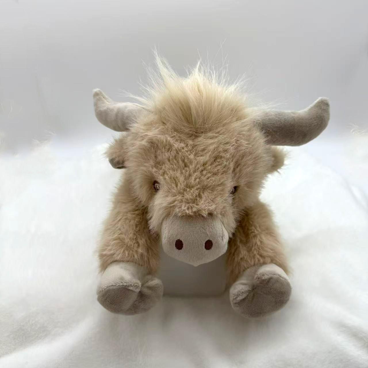 Highland Cow Plush Toy for Kids, 15.75 Inches Stuffed Animal, Unique Birthday Gift for Girls, Soft and Cuddly Plush Toy for All Ages