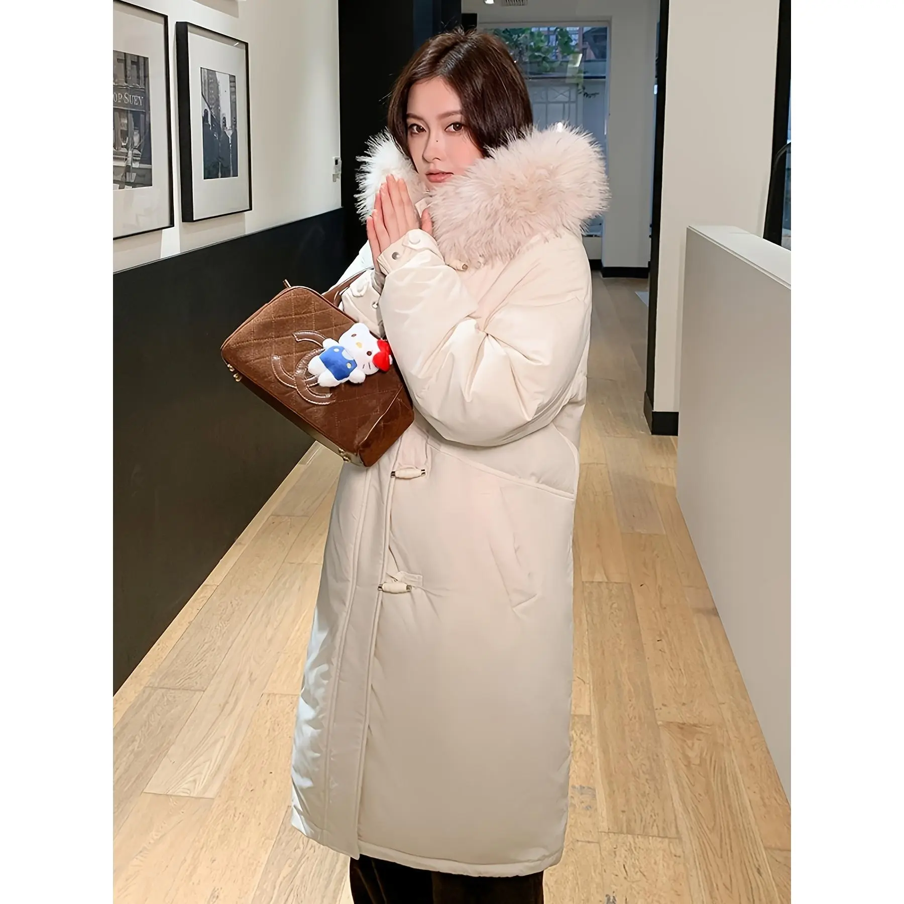 2025 New Women's Long Padded Coat, Winter Thickened Over-the-Knee Padded Jacket