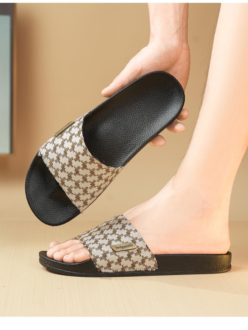 2026 Summer New Classic One-Strap Slippers for Couples, High-End Home and Outdoor Slippers, European and American Men's Style