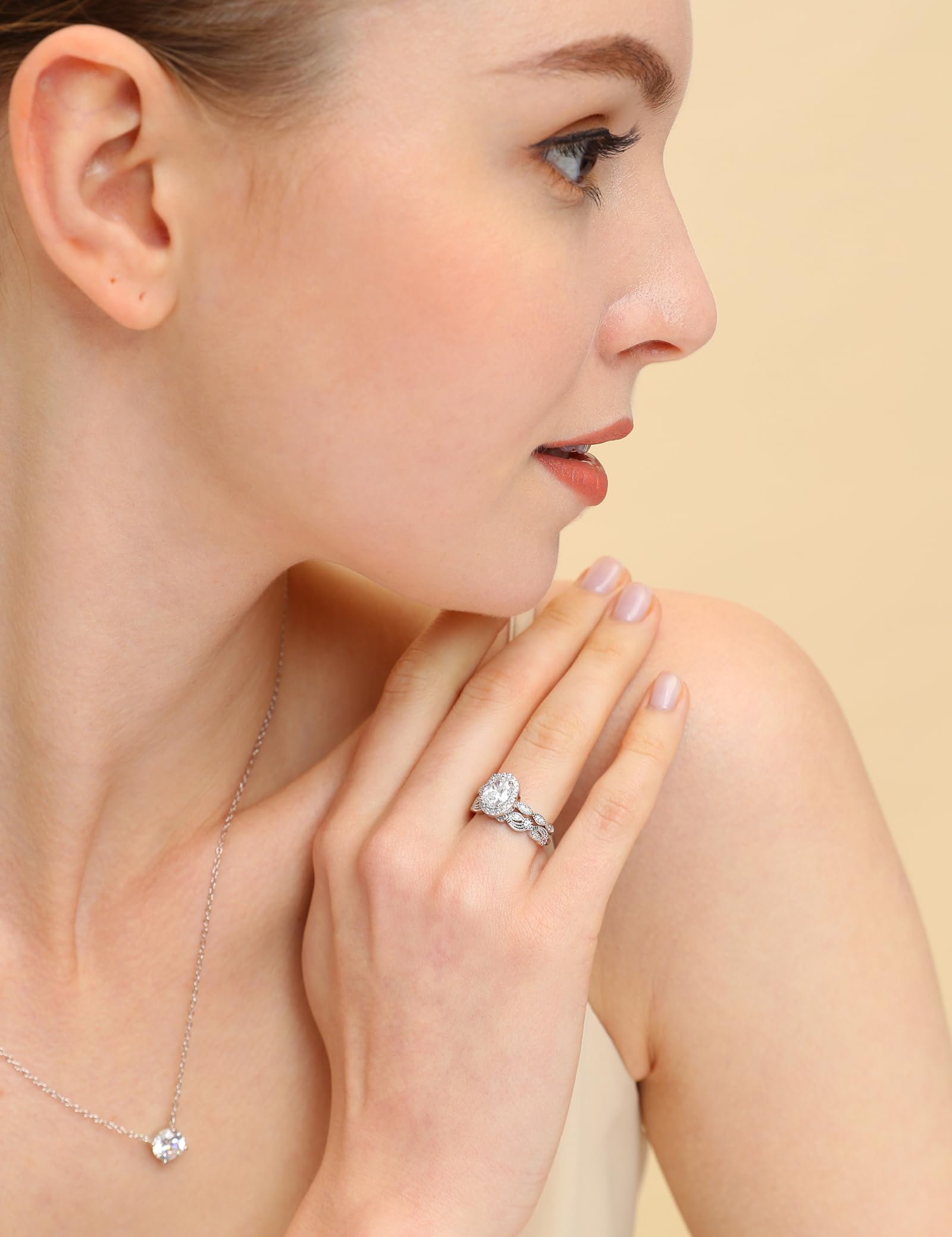 EAMTI 1.5CT 925 Sterling Silver Bridal Rings Sets Oval Cubic Zirconia Halo CZ Engagements Wedding Bands for Women Promise Rings for Her