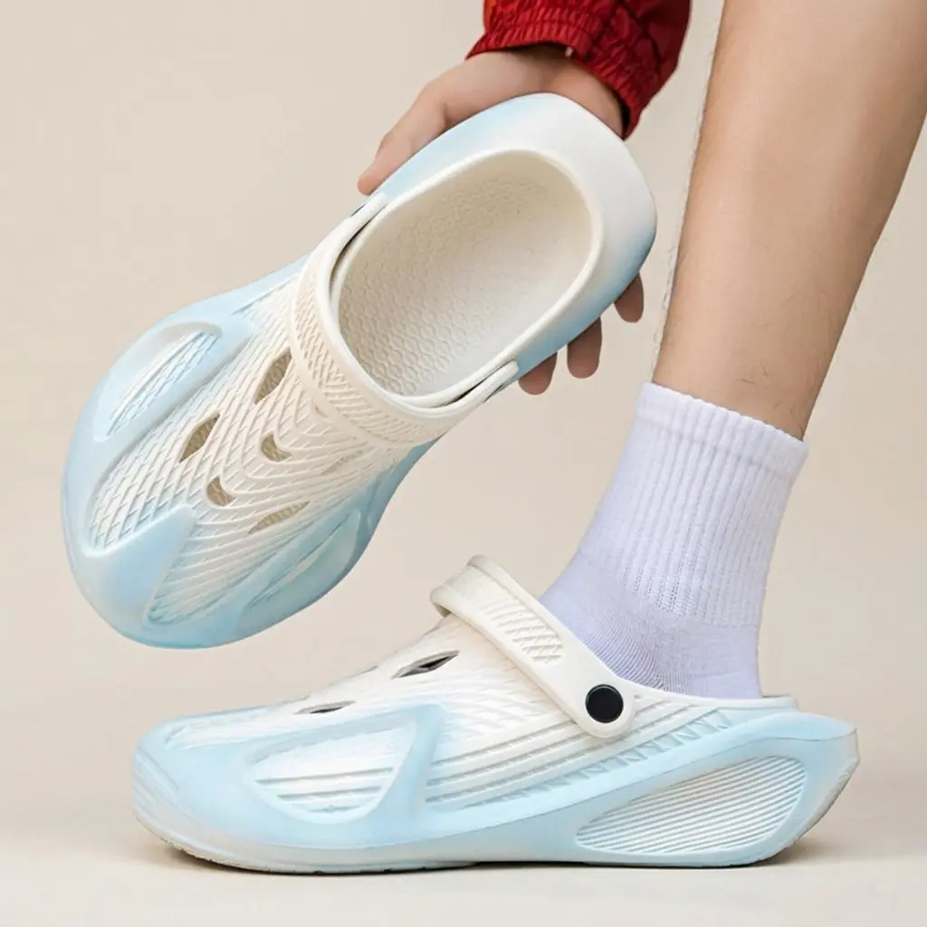 Men's Premium Retro EVA Clogs - Closed-Toe Casual Sporty Slippers with Cloud-Like Cushioning - Ideal for Beach, Leisure