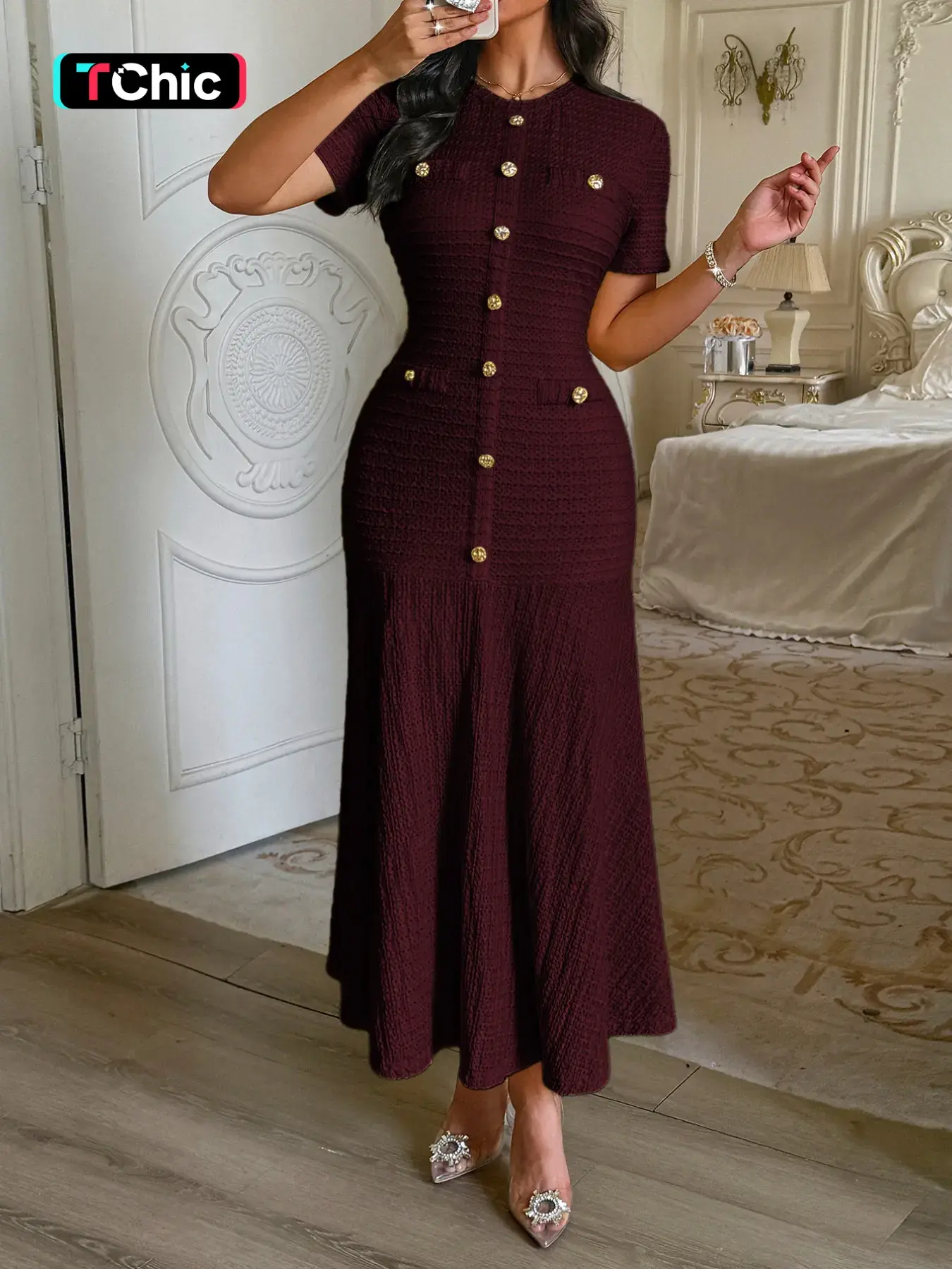 Women's Casual Minimalist Solid Color Short Sleeve Dress with Decorative Button Detail, Stylish Slim-Fit Dress for Everyday Wear, Comfortable Fabric