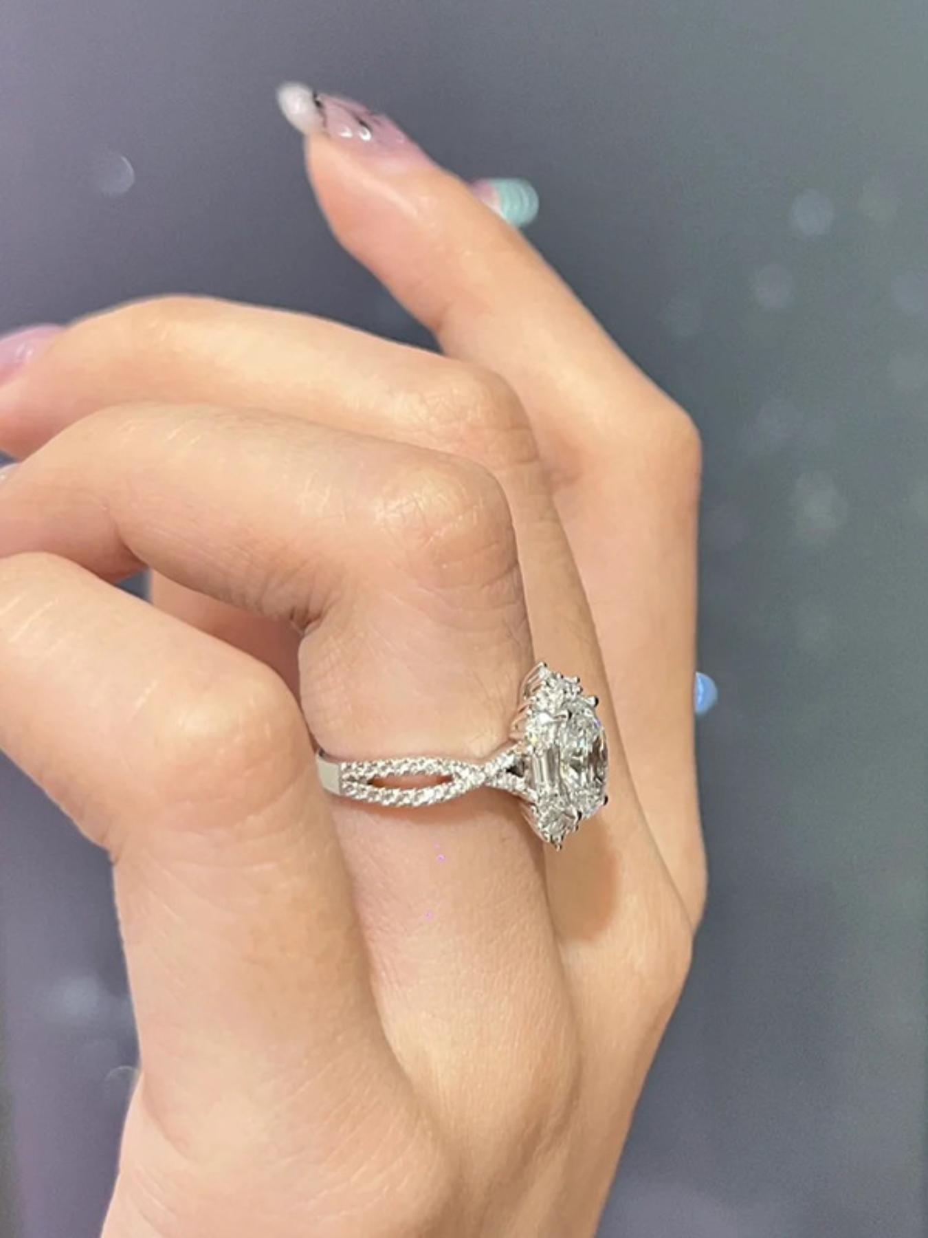 S925 Sterling Silver Elegant Oval Shaped Rhinestone Ring, Fashion Promise Ring for Women & Girls, Trendy All-match & Exquisite Clean Girl Jewelry for Birthday Gift, Solitaire Engagement Ring with Box, Bridal Engagement Ring, Wedding Engagement Ring