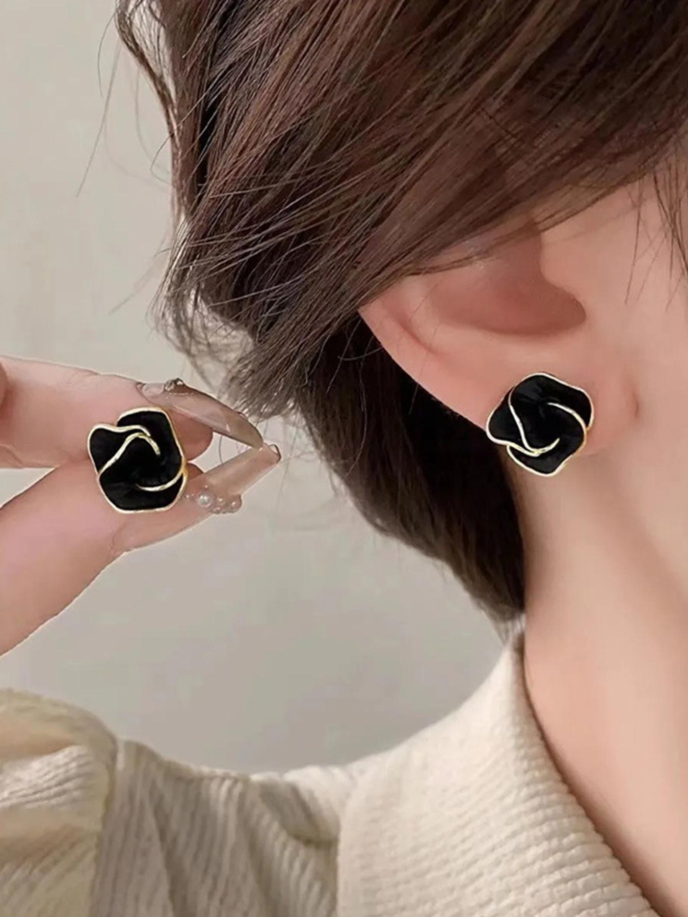 5 Pairs Vintage Unique Black Camellia Flower Bow Star Shape Faux Pearl Geometric Stud Earrings Set, Ear Studs, Minimalist Elegant Quality Fashion Earrings Jewelry Suitable For Women Everyday And Holiday Wear, Stud Earring Sets