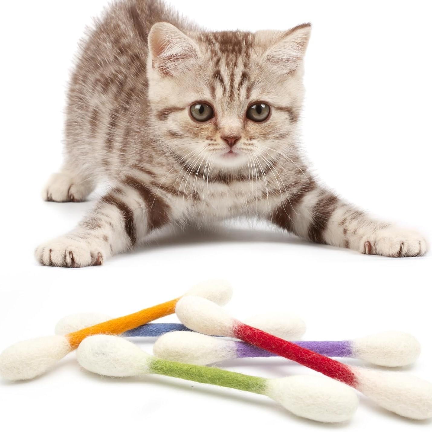 Cotton swab cat toys (6-pack), durable large size, kitten chewable teeth cleaning rope, giant interactive felt cat kicking toy stick, relieves boredom, provides exercise and play, relieves anxiety, aids digestion, and is the perfect gift for cat lovers.