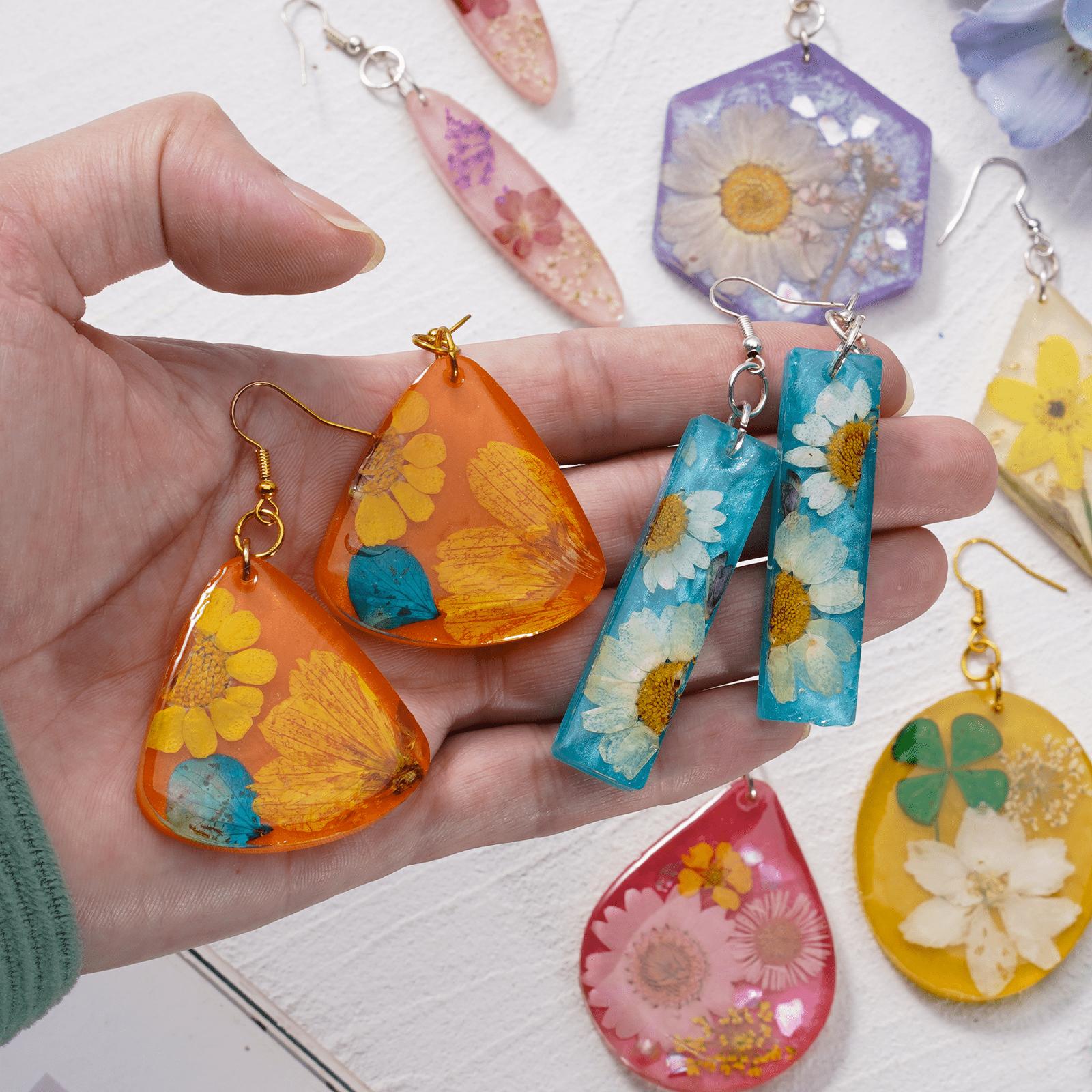 Upgraded 200g Crystal Clear&Low Odor UV Resin Kit,UV Light,Silicone Mat,Ultraviolet Epoxy Resin Hard,UV Resin Starter Kit for Jewelry,Craft Decor,Dried Flowers Accessories , Earring Mold For Resin - LET'S RESIN Upgraded 200g Crystal Clear&Low Odor UV Resin Kit,UV Light,Silicone Mat,Ultraviolet Epoxy Resin Hard,UV Resin Starter Kit for Jewelry,Craft Decor,Dried Flowers Accessories , Earring Mold For Resin - LET'S RESIN