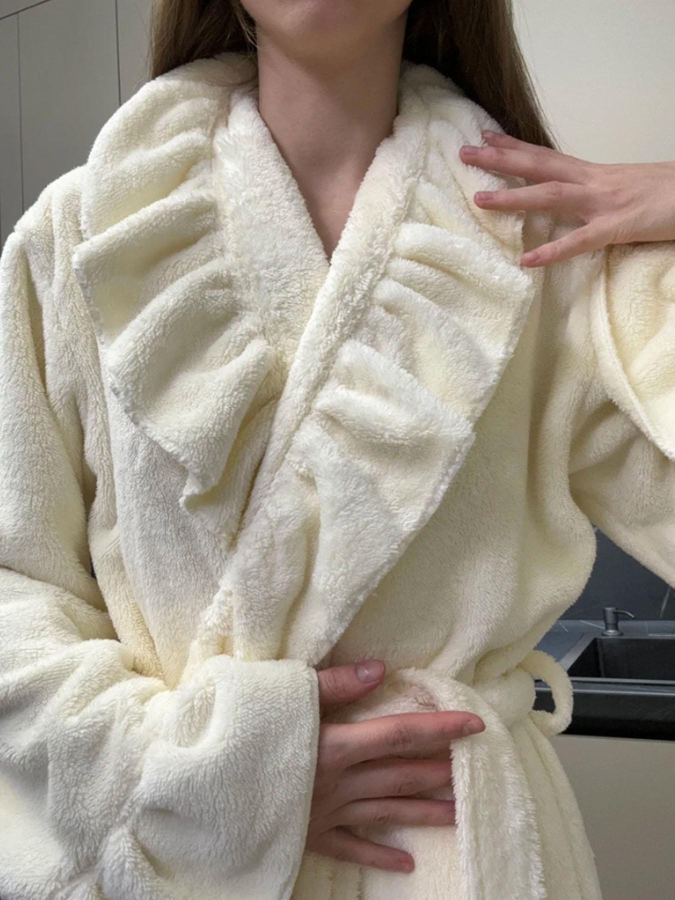 Fall & Winter Fitted Flannel Long-Sleeved Womenswear Robe with Ruffle Hem, Cozy Warmth, Elegant Chic Style and Elegance, Thick and Soft Layered Loungewear Bathrobe Nightwear