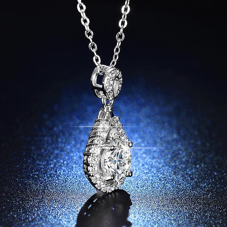 EAMTI 2CT 925 Sterling Silver Drop Synthetic Moissanite Necklaces for Women Round Cut Solitaire Moissanite Pendant Necklace