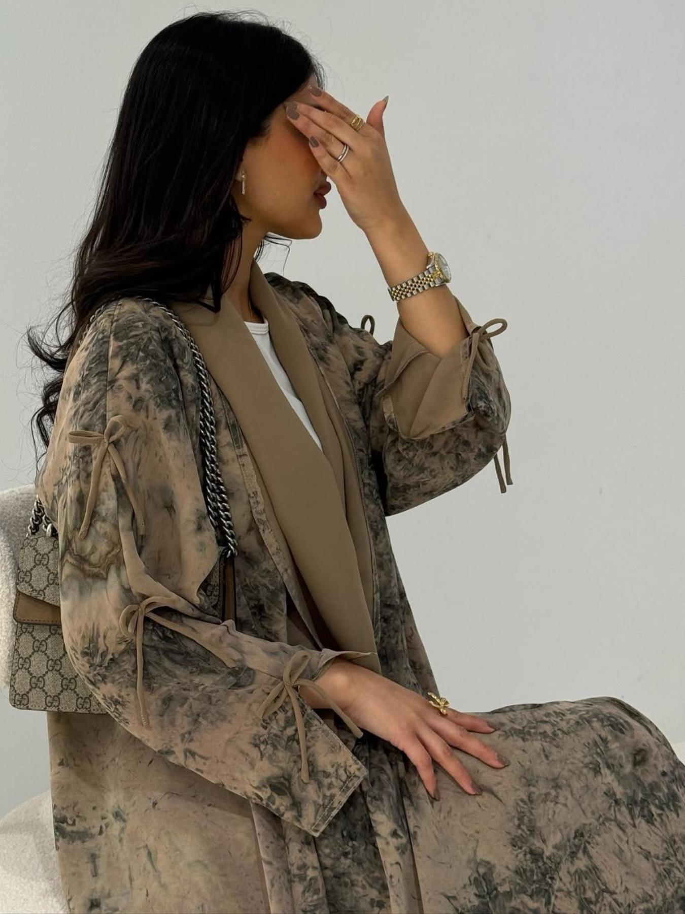 Women's Tie Dye Print Long Sleeve Open Front Abaya, Elegant Casual Tie Dye Print Long Robe, Women's Islamic Clothing for Daily Wear, Abaya Hijab Set, Abayas for Eid, Floral Print Abaya, Abaya Dress Set, Modesty Abaya, Modest Muslim Outfits