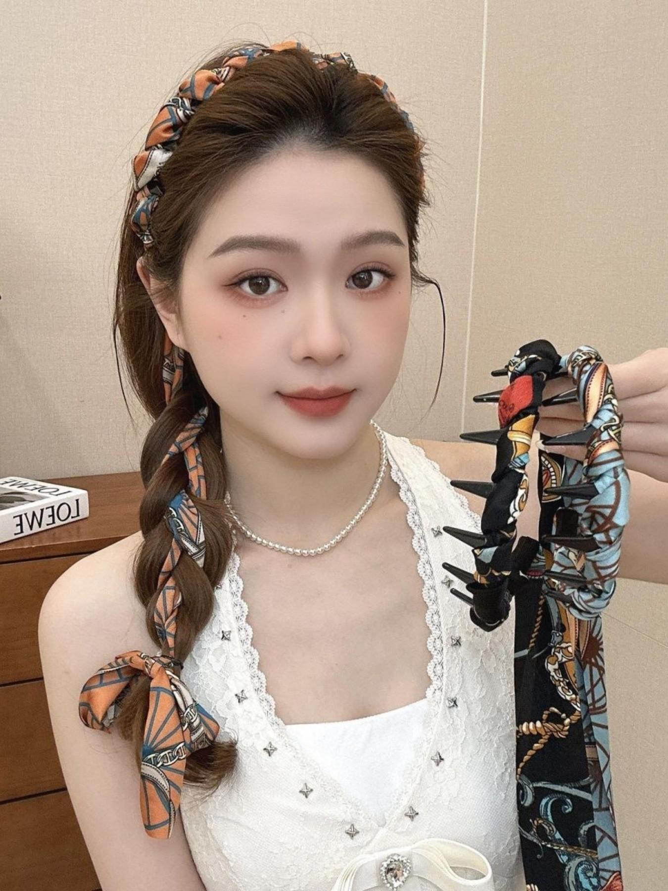 Floral Ribbon Braided Wave Hairband for Women, New 2026 Hairstyle Accessory, Versatile Hair Tie, High Forehead Headband, Trendy Hair Decor