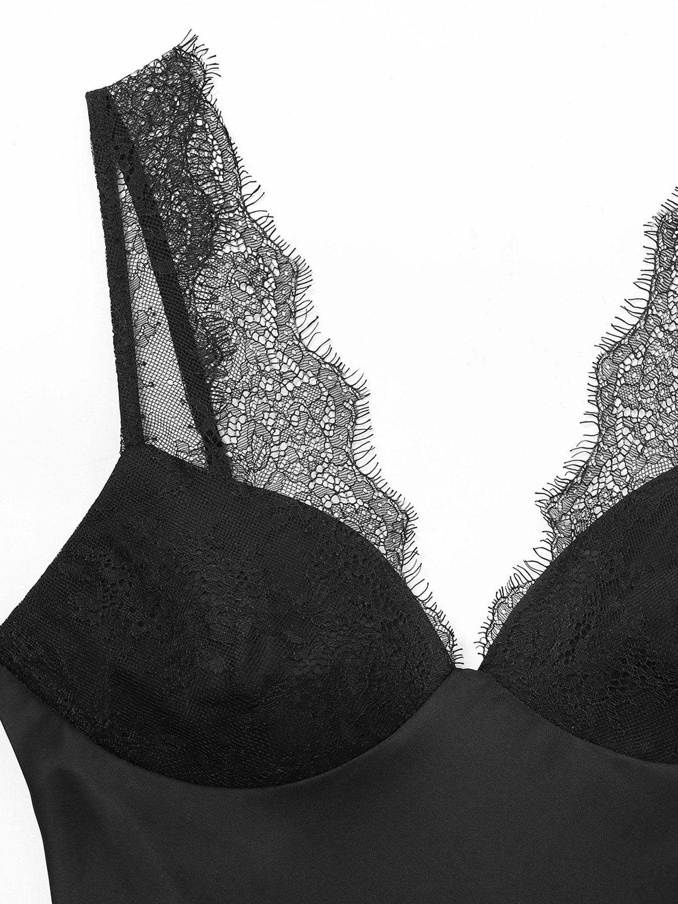 Women's Lace Satin Deep V Neck Tank Top, Slim Fit Sleeveless Design, Fashionable and Comfortable, Elegant Lace Details, Casual Sleeveless Cami