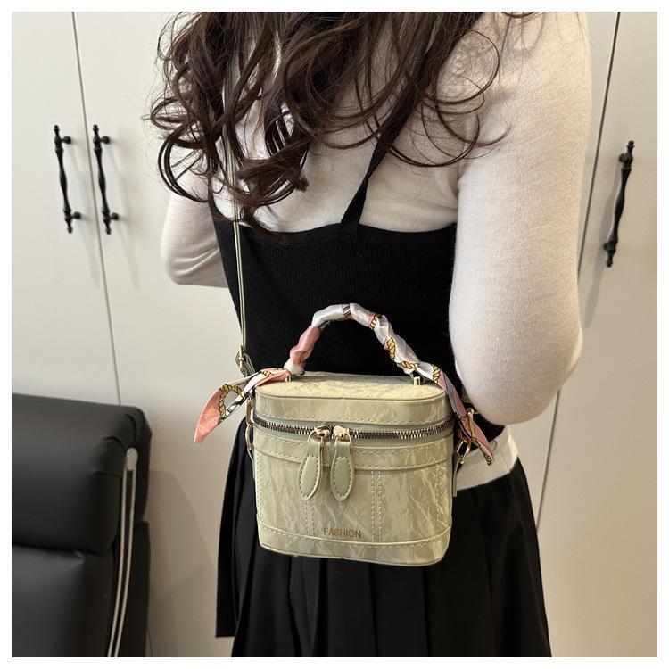 Womens Square Crossbody Shoulder Bag Korean Style Adjustable Plain Purse Cute Lightweight Athletic Small Everyday Casual Messenger Shopping Travel
